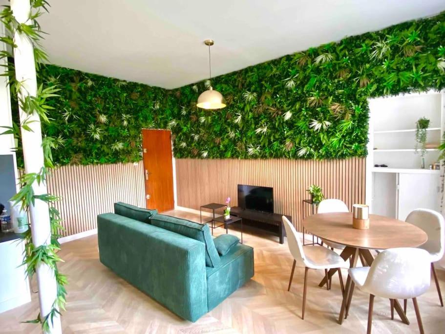 Ferienwohnung L'Amazonia : Face A La Basilique Parking Gratuit Boulogne-sur-Mer Exterior foto