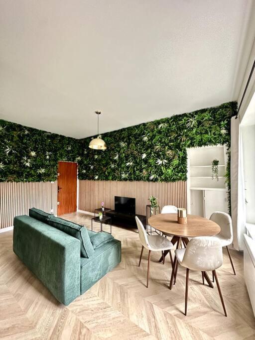 Ferienwohnung L'Amazonia : Face A La Basilique Parking Gratuit Boulogne-sur-Mer Exterior foto